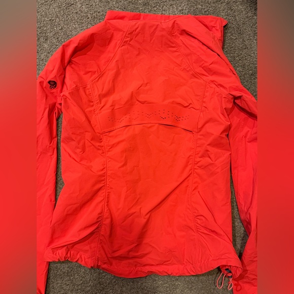 Mountain HardWear Women’s size Medium Jacket - Picture 4 of 12
